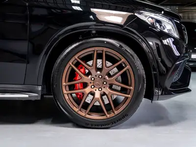 Mercedes-Benz GLE 63 AMG Coupé — Performance 585 ch, design musclé, kilométrage maîtrisé — Miniatur 9