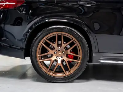 Mercedes-Benz GLE 63 AMG Coupé — Performance 585 ch, design musclé, kilométrage maîtrisé — Miniatur 12