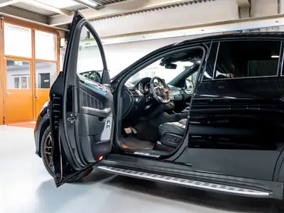Mercedes-Benz GLE 63 AMG Coupé — Performance 585 ch, design musclé, kilométrage maîtrisé — Miniatur 19