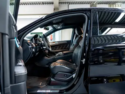 Mercedes-Benz GLE 63 AMG Coupé — Performance 585 ch, design musclé, kilométrage maîtrisé — Miniatur 20