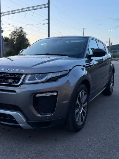 Land Rover Range Rover Evoque 2.0 SD4 SE — SUV compact diesel, 4x4 polyvalent, 162'000 km — vue extérieure