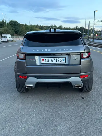 Land Rover Range Rover Evoque 2.0 SD4 SE — SUV compact diesel, 4x4 polyvalent, 162'000 km — côté