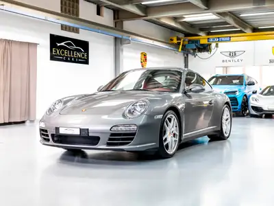 Porsche 911 Carrera 4S PDK — Coupé haute performance, 93 850 km, intérieur Bordeaux — Außenansicht