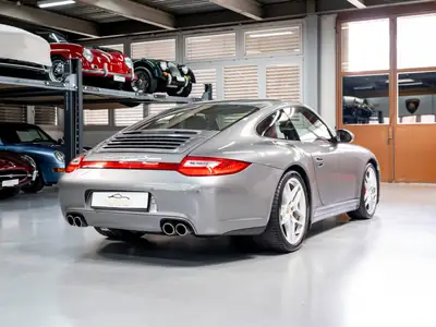 Porsche 911 Carrera 4S PDK — Coupé haute performance, 93 850 km, intérieur Bordeaux — Detail