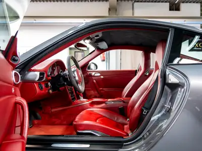 Porsche 911 Carrera 4S PDK — Coupé haute performance, 93 850 km, intérieur Bordeaux — Miniatur 18