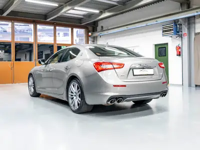 Maserati Ghibli S Q4 — Berline de prestige 430 ch, 38'000 km seulement — Miniatur 8