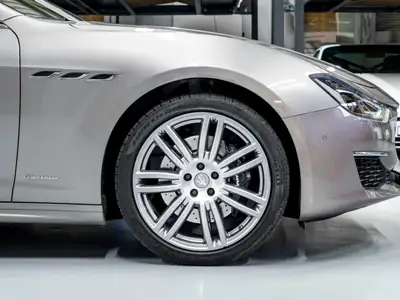 Maserati Ghibli S Q4 — Berline de prestige 430 ch, 38'000 km seulement — Miniatur 10