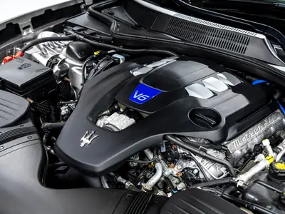 Maserati Ghibli S Q4 — Berline de prestige 430 ch, 38'000 km seulement — Miniatur 26