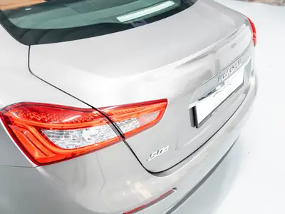 Maserati Ghibli S Q4 — Berline de prestige 430 ch, 38'000 km seulement — Miniatur 29
