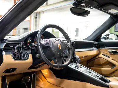 Porsche 911 Carrera 4 PDK 2015 — Coupé sportif légendaire, full options origine Suisse — Miniatur 15