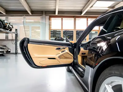 Porsche 911 Carrera 4 PDK 2015 — Coupé sportif légendaire, full options origine Suisse — Miniatur 21