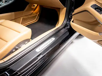 Porsche 911 Carrera 4 PDK 2015 — Coupé sportif légendaire, full options origine Suisse — Miniatur 27