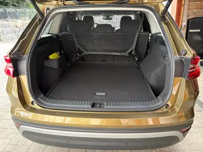 Skoda Kodiaq 2.0 TDI Selection — SUV robuste, tous terrains, équipements premium — Thumbnail 7