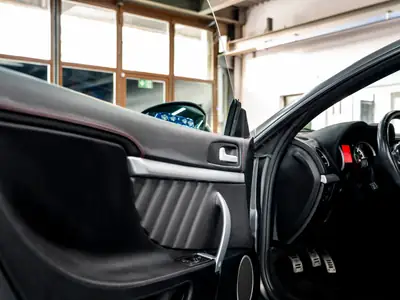 Alfa Romeo Spider 1.8 TBi — Cabriolet sportif serie spéciale Italia Independent, 61000 km — Miniatur 15