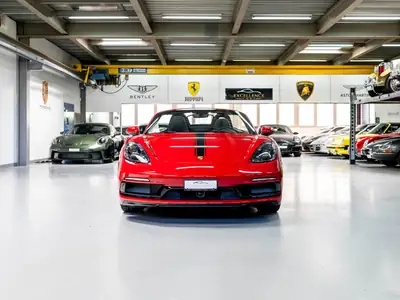 Porsche 718 Boxster 2.0 PDK — Cabriolet sportif, 300 ch, quasi neuf, 1 propriétaire — Seitenansicht