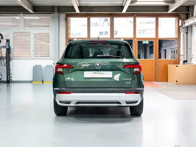Skoda Karoq 1.5 TSI Scout 4x4 — SUV polyvalent, 4 roues motrices, un propriétaire — Miniature 7