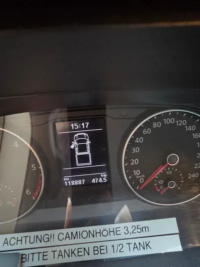VW T6 TDI 2.0 DSG — Fourgon utilitaire robuste avec nacelle élévatrice intégrée — Miniature 9