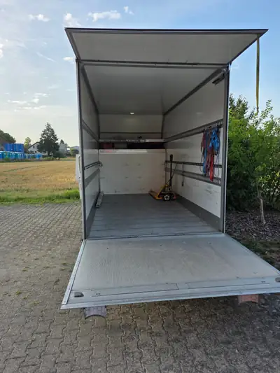 VW T6 TDI 2.0 DSG — Fourgon utilitaire robuste avec nacelle élévatrice intégrée — Miniature 11