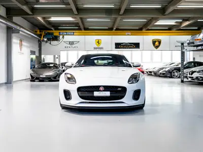 Jaguar F-Type Coupé 3.0 V6 S/C AWD — Superbe coupé sportif, moteur surcompressé 380 ch — Seitenansicht