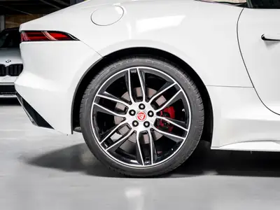 Jaguar F-Type Coupé 3.0 V6 S/C AWD — Superbe coupé sportif, moteur surcompressé 380 ch — Miniatur 12