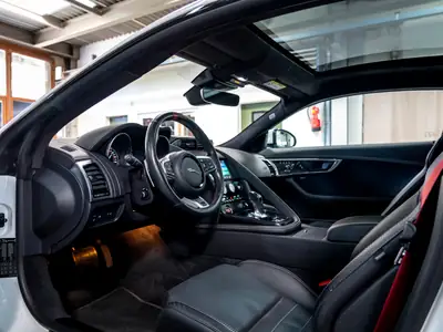 Jaguar F-Type Coupé 3.0 V6 S/C AWD — Superbe coupé sportif, moteur surcompressé 380 ch — Miniatur 14