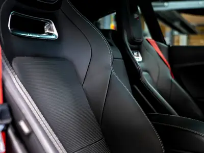 Jaguar F-Type Coupé 3.0 V6 S/C AWD — Superbe coupé sportif, moteur surcompressé 380 ch — Miniatur 25
