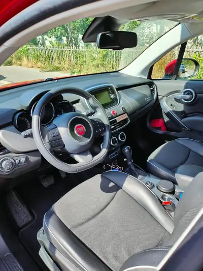 Fiat 500X 1.4 MultiAir Cross — Citadin urbain polyvalent, faible kilométrage — intérieur