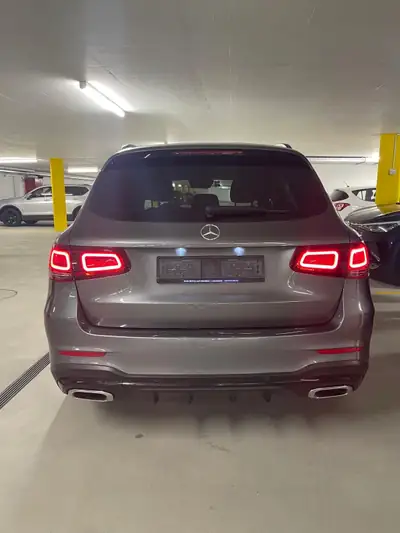 Mercedes-Benz GLC 220 d AMG Line — SUV premium diesel 4MATIC, 118'000 km — side view