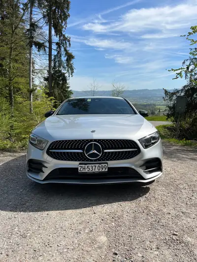 Mercedes-Benz Classe A 180 Night Star — Compacte urbaine élégante, première main et service gratuit — Thumbnail 8
