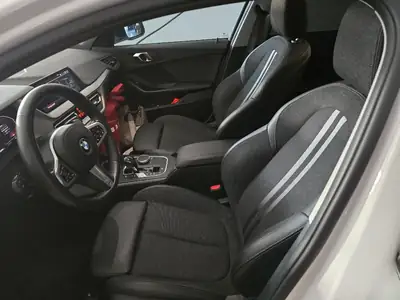 BMW 120d xDrive — Berline diesel performante, traction intégrale, expertisée — détail