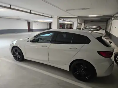 BMW 120d xDrive — Berline diesel performante, traction intégrale, expertisée — Miniature 16