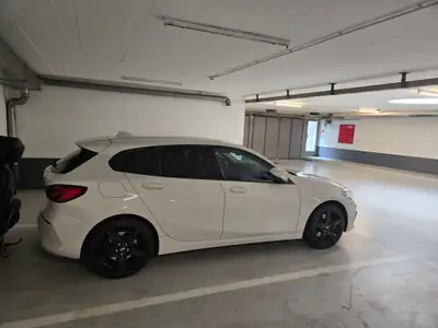 BMW 120d xDrive — Berline diesel performante, traction intégrale, expertisée — Miniature 17