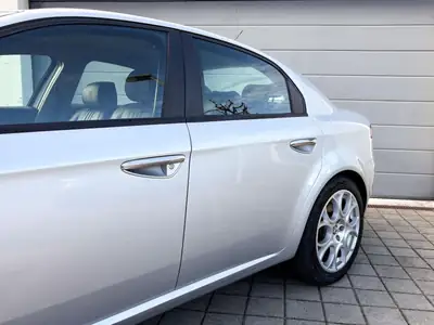 Alfa Romeo 159 3.2 JTS V6 Q4 — Berline sportive italienne, 260 ch, boîte manuelle — arrière