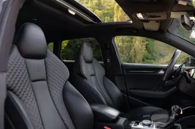 Audi S3 2.0 T FSI Quattro — Berline sportive 310 ch, transmission S-Tronic — Miniatur 10