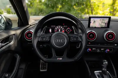 Audi S3 2.0 T FSI Quattro — Berline sportive 310 ch, transmission S-Tronic — Miniatur 15