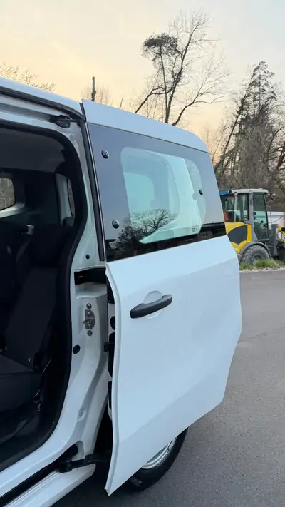 Mercedes-Benz Citan 2024 — Utilitaire compact fiable, 32 000 km, équipé Apple CarPlay — Miniatura 9