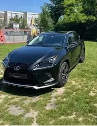 Lexus NX 300h Special Edition — SUV hybride élégant, 100'000 km seulement — side view