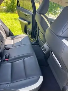 Lexus NX 300h Special Edition — SUV hybride élégant, 100'000 km seulement — interior