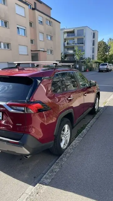 Toyota RAV-4 2.0i Premium — SUV fiable à 90 500 km, sans sinistre — dashboard