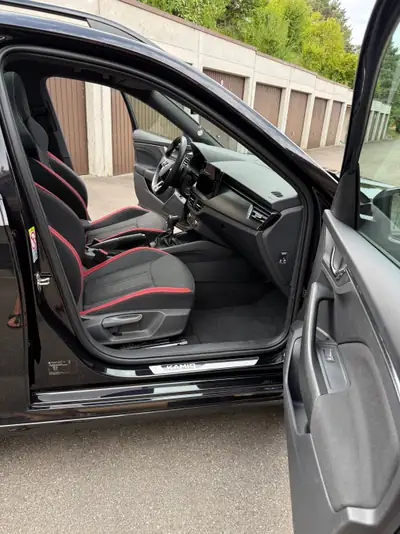 Skoda Kamiq 1.5 TSI Monte Carlo — SUV compact dynamique, seulement 32'000 km — Miniatura 14