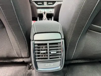 Skoda Kamiq 1.5 TSI Monte Carlo — SUV compact dynamique, seulement 32'000 km — Miniatura 15