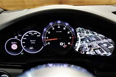 Porsche Cayenne 2.9 V6 S — SUV premium 440 ch, entretien récent, kilométrage autoroute — detail