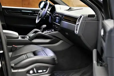 Porsche Cayenne 2.9 V6 S — SUV premium 440 ch, entretien récent, kilométrage autoroute — Thumbnail 8