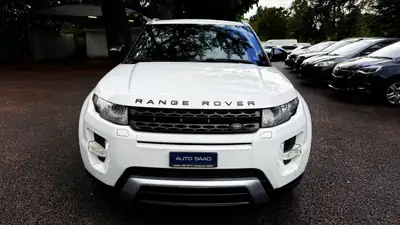 Range Rover Evoque 2.0 Si4 Dynamic — SUV compact premium, 4 roues motrices, entretien suivi — vue extérieure