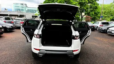 Range Rover Evoque 2.0 Si4 Dynamic — SUV compact premium, 4 roues motrices, entretien suivi — Miniature 7