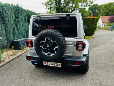 Jeep Wrangler 2.0 Turbo Rubicon Power Unlimited 4xe — Hybride rechargeable, 68'000 km seulement — vista posteriore