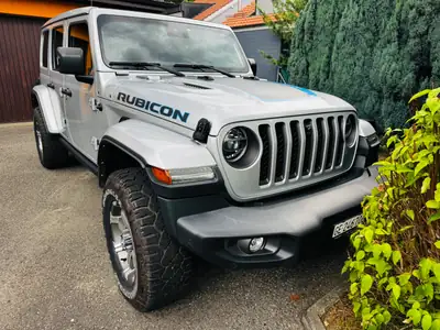 Jeep Wrangler 2.0 Turbo Rubicon Power Unlimited 4xe — Hybride rechargeable, 68'000 km seulement — interni