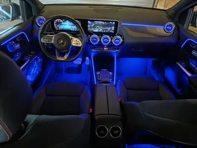 Mercedes-Benz B 200 AMG Line — Compacte premium avec toit panoramique, 55 000 km — Miniatura 11