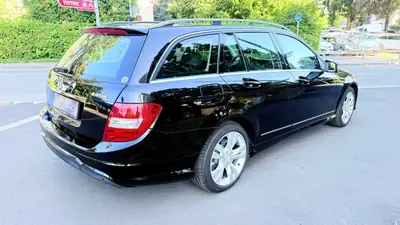 Mercedes-Benz C 250 CDI Avantgarde — Break 4Matic, 204 ch diesel fiable — détail