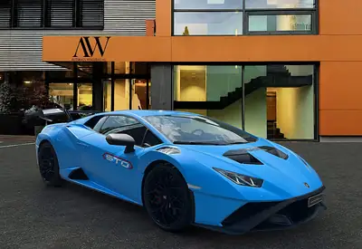 Lamborghini Huracán Coupé 5.2 STO — Supercars italienne 639 ch, très faible kilométrage — Miniatur 8